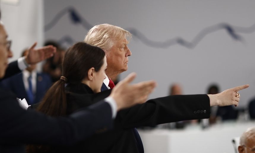 Τραμπ στη σύνοδο των G7: «Χωρίς τη συμφωνία με το Ιράν θα συνεχίζαμε τις βόμβες δύο εβδομάδες, δύο χρόνια. Τους προκαλέσαμε ζημιές ύψους 2 τρισ. δολαρίων» - Τελεσίγραφο 60 ημερών - LIVE