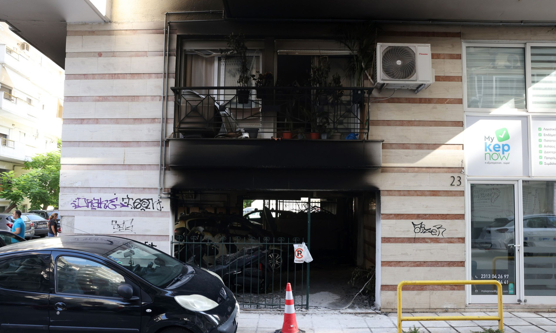 Θεσσαλονίκη: Πέθανε η μητέρα της Αφροδίτης Νέστορα μετά την επίθεση με γκαζάκια στο σπίτι της