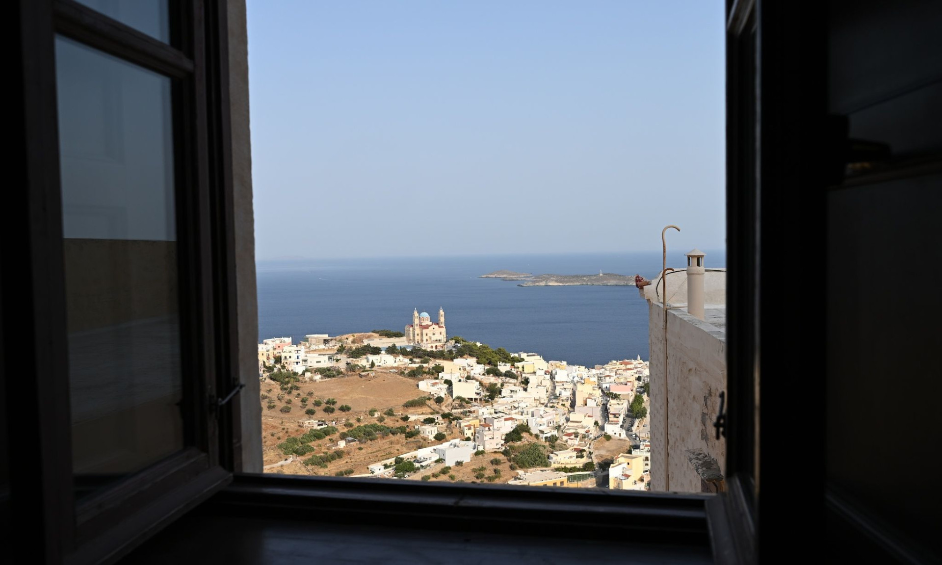 Έγκλημα στη Σύρο: Πώς έγινε ο καβγάς που κατέληξε σε τραγωδία μεταξύ της γυναίκας και του ζευγαριού