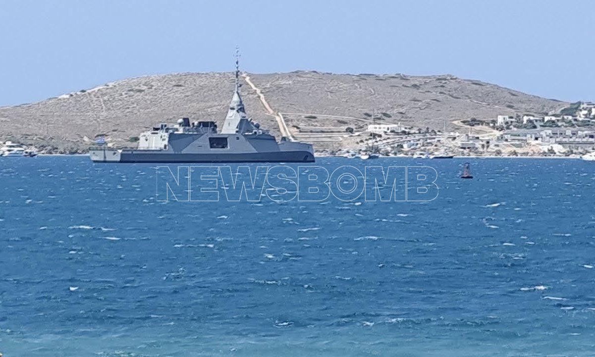 Στην Πάρο η φρεγάτα «Κίμων»:  Θα αποδώσει τιμές στην Παναγία Εκατονταπυλιανή - Εικόνα και Βίντεο