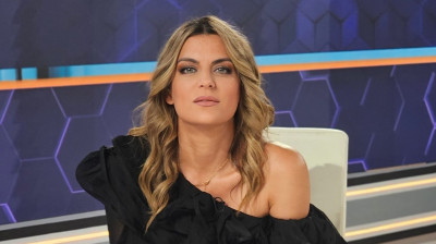 Παρουσίαση: Χριστίνα Βραχάλη