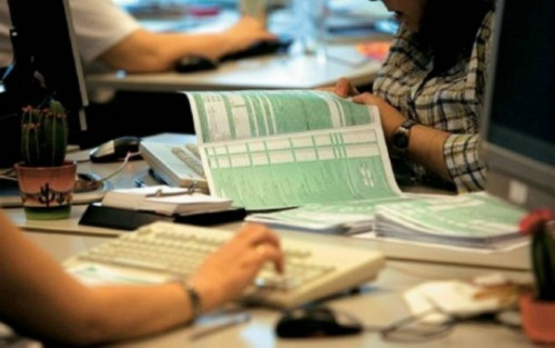 Εξετάζεται η παράταση της προθεσμίας για την υποβολή του Ε9