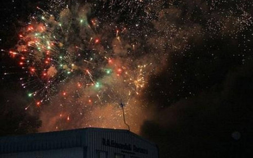 Έκρηξη σε εργοστάσιο πυροτεχνημάτων στην Αγγλία
