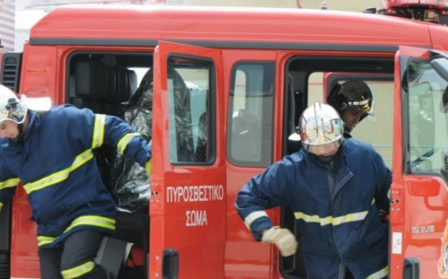 Στάχτη έγιναν δυο σπίτια στην Ηλεία