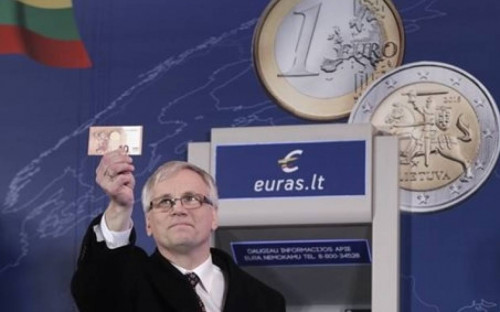 Η Λιθουανία έγινε και επίσημα η 19η χώρα της Ευρωζώνης