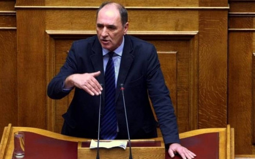 Σταθάκης: Θαρραλέα μέτρα για αδειοδοτήσεις, διαφθορά, κρατικές προμήθειες