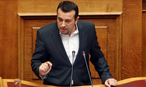 Επίθεση Παππά στη ΝΔ για τις τηλεοπτικές άδειες: Είστε θρασύδειλοι. Πατούν κουμπιά και εσείς λαλάτε