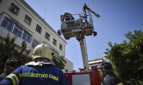 «Συναγερμός» στο «Τζάνειο» - Άσκηση ετοιμότητας για την αντιμετώπιση εκτάκτων αναγκών (pics)