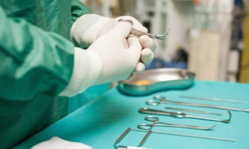 ΣΟΚ: Δεν φαντάζεστε τι ανακάλυψαν στο στομάχι μιας 19χρονης - «Πάγωσαν» οι γιατροί