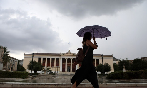 Καιρός: Υποχωρούν σταδιακά τα ισχυρά φαινόμενα - Η πρόβλεψη για το Σάββατο 26/08