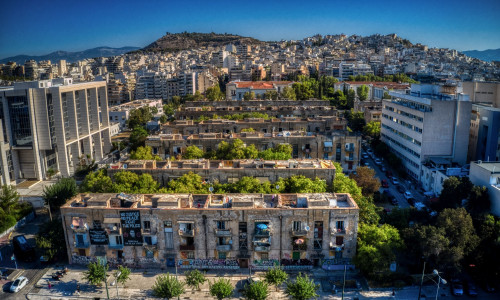 Στράτος Παραδιάς στο Newsbomb: Φορολογικά κίνητρα για επανένταξη των κλειστών κατοικιών στην αγορά