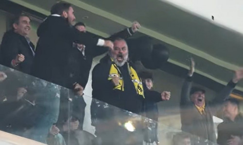 AEK - ΠΑΟΚ: Το ξέσπασμα Ηλιόπουλου στο γκολ κι η αποθέωση του Τσούμπερ – Η «κιτρινόμαυρη» παρακάμερα