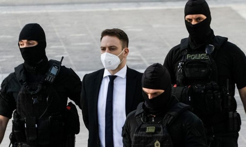Μπάμπης Αναγνωστόπουλος: Λαμβάνει γράμματα στη φυλακή - Η αντίδραση της Κατερίνας Καινούργιου