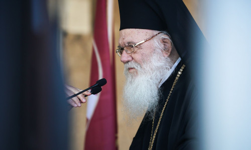 Μήνυμα Αναστάσεως του Αρχιεπισκόπου Ιερώνυμου: Η Ανάσταση ως αντίδοτο στο σκοτάδι του κόσμου