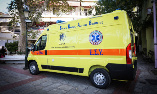 Μεγανήσι: Τραυματίστηκε 4χρονος τουρίστας ενώ έπαιζε στην παραλία - Διακομίσθηκε στο Καραμανδάνειο