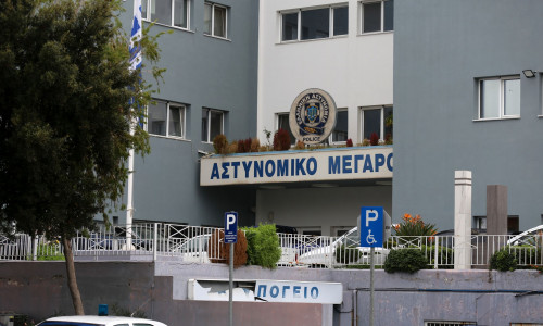 Χανιά: Στην εντατική κρατούμενος που αποπειράθηκε να αυτοκτονήσει στα κρατητήρια