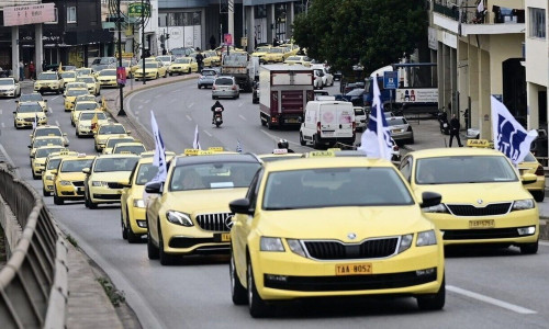 Ταξί: Ξεκίνησε η 48ωρη απεργία – Ενισχύονται τα δρομολόγια λεωφορείων και μετρό