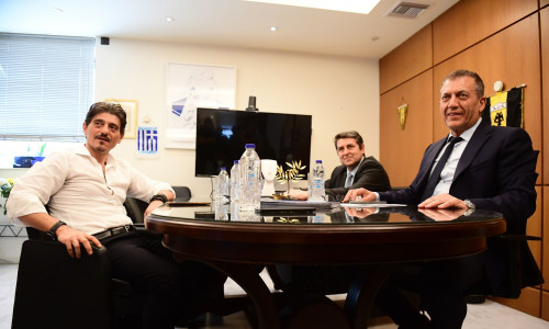 Παναθηναϊκός: Στο υπουργείο ο Δημήτρης Γιαννακόπουλος για τη συνάντηση με τον Γιάννη Βρούτση