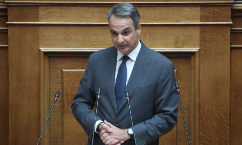 Μητσοτάκης: Όσοι μετανάστες εισέρχονται παράνομα στη χώρα, θα συλλαμβάνονται και θα κρατούνται