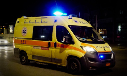 Βόλος: Γκροτέσκο σκηνικό - Ζούσε για μια εβδομάδα με τον νεκρό πατέρα του