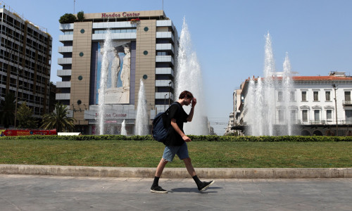 Καιρός: Συναγερμός τις επόμενες ώρες - Θα φυσήξει άνεμος που δεν έχει εμφανιστεί... 19 χρόνια!