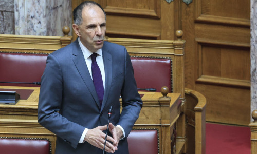 Γεραπετρίτης: Άκυρο και ανυπόστατο το τουρκολιβυκό μνημόνιο - Το μεταναστευτικό απειλεί την Ευρώπη