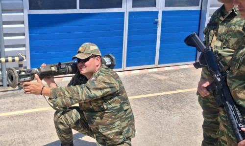 Έλληνες «μαυροσκούφηδες» εκπαιδεύτηκαν στη Γαλλία με την 7η Τεθωρακισμένη Ταξιαρχία - Δείτε εικόνες