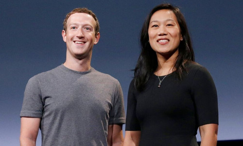 Μαρκ Ζάκερμπεργκ: Ο «Mr Facebook» έβαλε λουκέτο στο δωρεάν σχολείο για άπορα παιδιά
