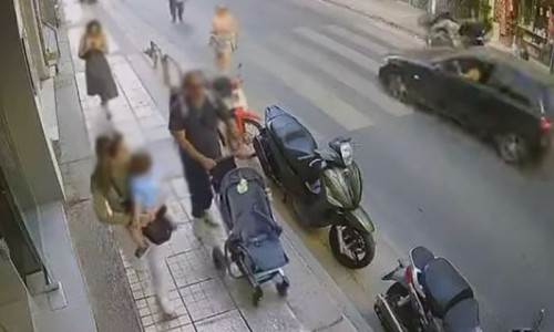 Κρήτη: Παραδόθηκε ο οδηγός του τροχαίου στο Ηράκλειο – «Θεωρώ ότι είχα Άγιο», λέει ο διανομέας