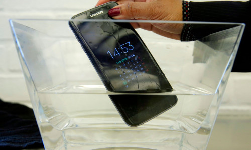 Το smartphone αντιδρά άσχημα στις υψηλές θερμοκρασίες - Έτσι θα το κρυώσετε γρήγορα