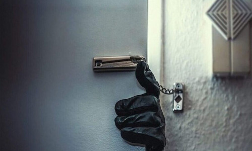 Προσοχή: Πώς να μην σας κλέψουν όταν φύγετε για διακοπές - Πέντε οδηγίες από κλειδαράδες