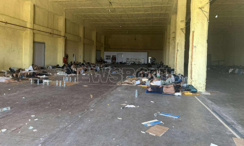 Απάντηση της κυβέρνησης σε Βενιζέλο και αντιπολίτευση για μεταναστευτικό: Δεν θα ανεχθούμε εισβολή