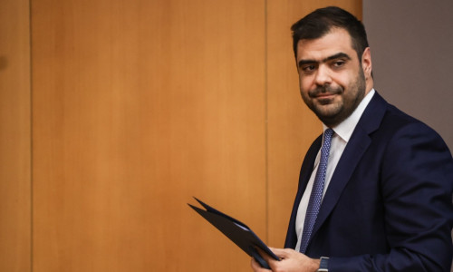 Τέμπη: Έριξε το γάντι στο ΠΑΣΟΚ ο Μαρινάκης για τη σημερινή ψηφοφορία - Τι είπε για ΟΠΕΚΕΠΕ