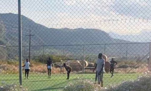 Θερμοπύλες: Αντί να κλείσουν τη δομή, φέρνουν κι άλλους μετανάστες – Στα «κάγκελα» οι κάτοικοι