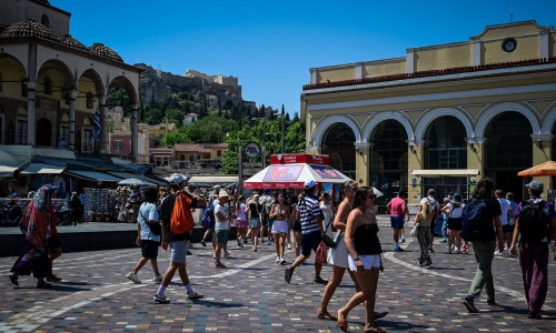 Καιρός: «Φούρνος» η χώρα τα επόμενα 24ωρα - Ποιες περιοχές θα «χτυπήσουν» 43άρια Καιρός: «Κόκκινη» προειδοποίηση των Ιταλών μετεωρολόγων για το νέο κύμα καύσωνα