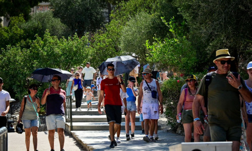 Καιρός: Ολική μεταβολή του σκηνικού την επόμενη εβδομάδα - Πότε έρχεται το τέλος του καύσωνα