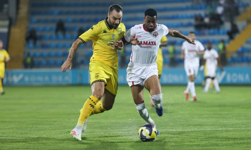 Αράζ – Άρης 2-1: Έκανε δύσκολη τη ρεβάνς, στο χέρι του η πρόκριση
