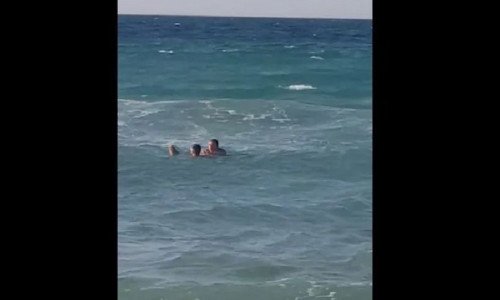 Ηράκλειο: Εργαζόμενος σε beach bar έσωσε λουόμενο