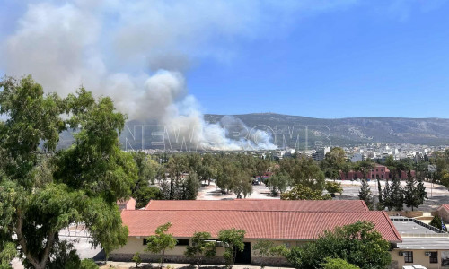 Φωτιά στην Κατεχάκη - Ποιοι δρόμοι είναι κλειστοί στην Αθήνα