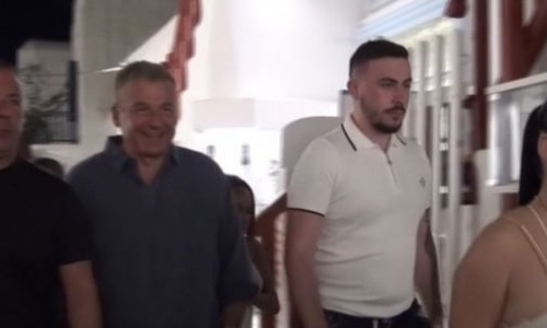 Γιώργος Λιάγκας: Διακοπές στη Μύκονο με το φουσκωτό του
