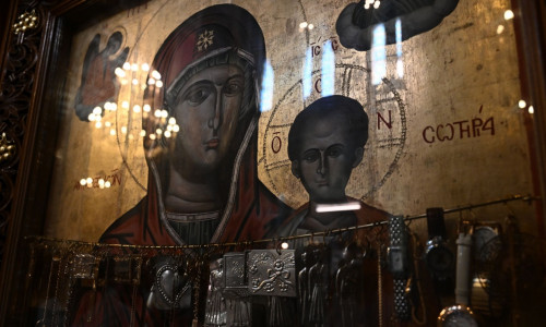 Τι σημαίνει τελικά η ευχή «Καλή Παναγιά» - Είναι σωστό ή λάθος;