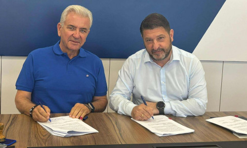 Υπεγράφη προγραμματική σύμβαση για την ανακατασκευή του Δημοτικού Γυμναστηρίου Λαυρίου