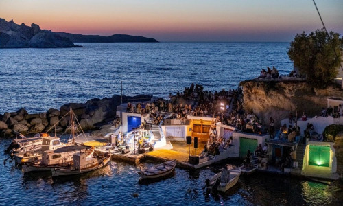 Μήλος: Σε κλίμα χαράς ολοκληρώθηκε το Φεστιβάλ Madrakia Artis 2025