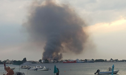 Τέσσερα πύρινα μέτωπα στη Θάσο: Επιχειρούν αεροσκάφη - Συνδρομή και από Καβάλα