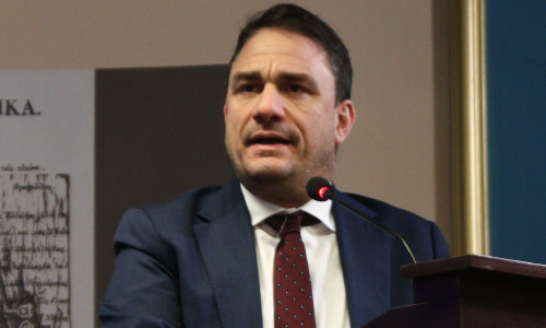Τσουκαλάς κατά κυβέρνησης: «Αφαιμάζουν τα λαϊκά στρώματα για μεγαλύτερα φορολογικά έσοδα»