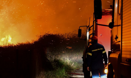 Φωτιά στην Αιτωλοακαρνανία: Στην περιοχή Παλιάμπελα Βόνιτσας η πυρκαγιά – Ήχησε το 112