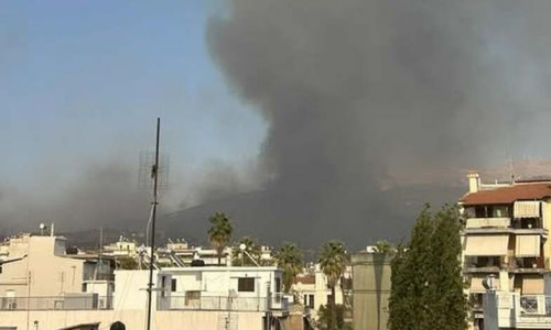 Φωτιά Πάτρα: Εκκενώνεται το Κωνσταντοπούλειο Γηροκομείο
