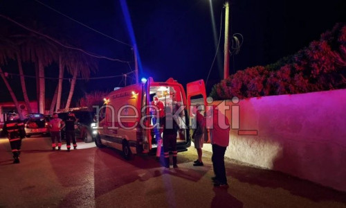 Στιγμές αγωνίας στο Ηράκλειο: Φωτιά σε γήπεδο στην Αμμουδάρα – Δύο άτομα στο νοσοκομείο