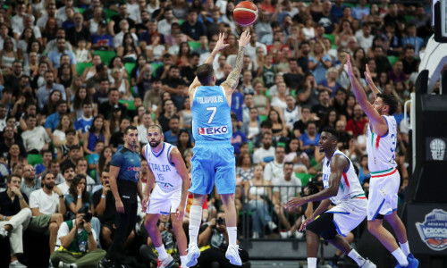 Ελλάδα – Ιταλία 76-74: Χωρίς Γιάννη, Σλούκα, Μήτογλου, αλλά με ψυχή και αμυνάρα