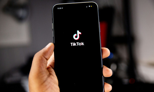 Συμφωνία-σταθμός για το TikTok στις ΗΠΑ: Η Oracle αναλαμβάνει την επίβλεψη